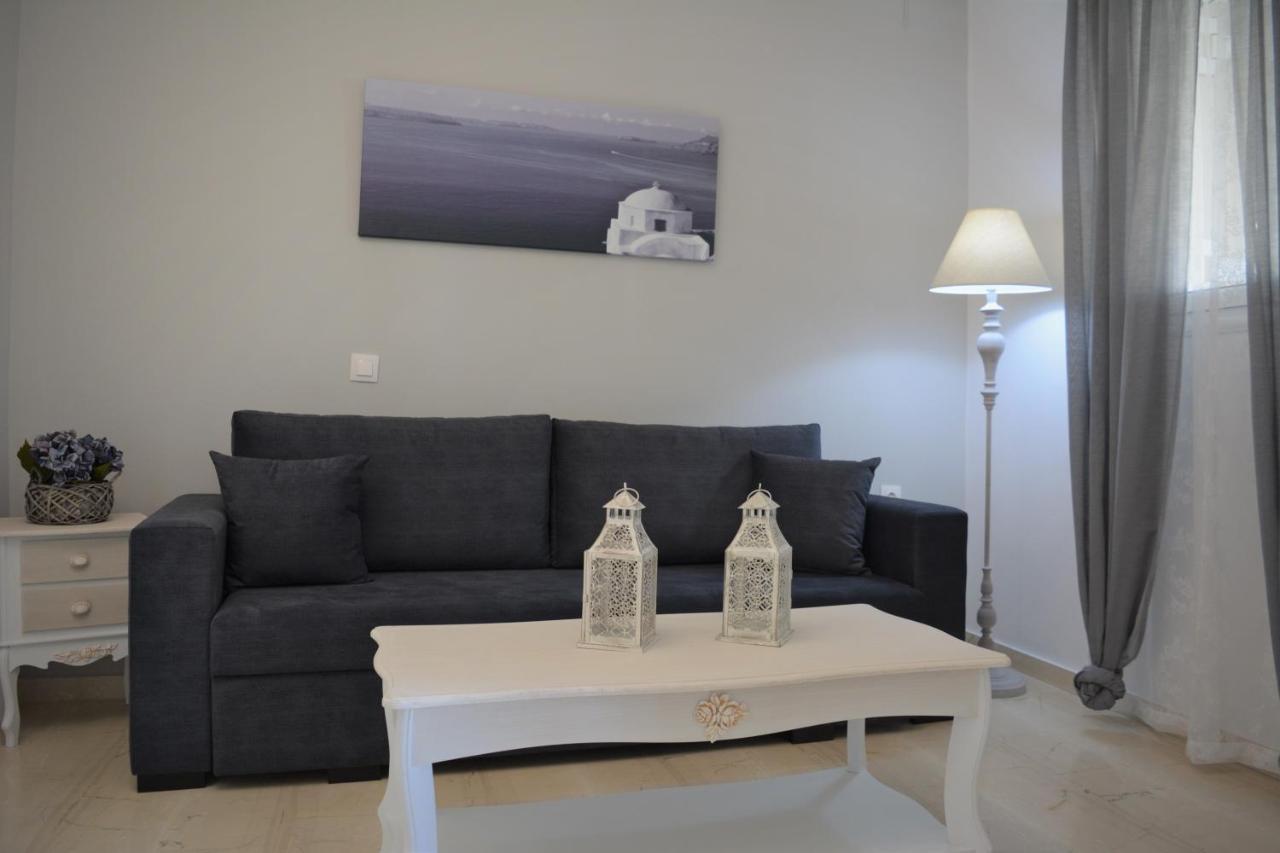 Ferienwohnung Anezinas Place Perissa  Exterior foto