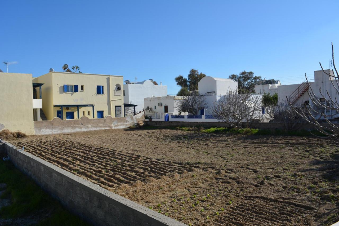 Ferienwohnung Anezinas Place Perissa  Exterior foto