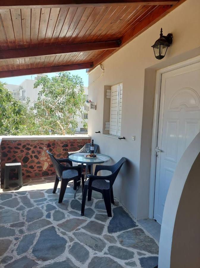 Ferienwohnung Anezinas Place Perissa  Exterior foto