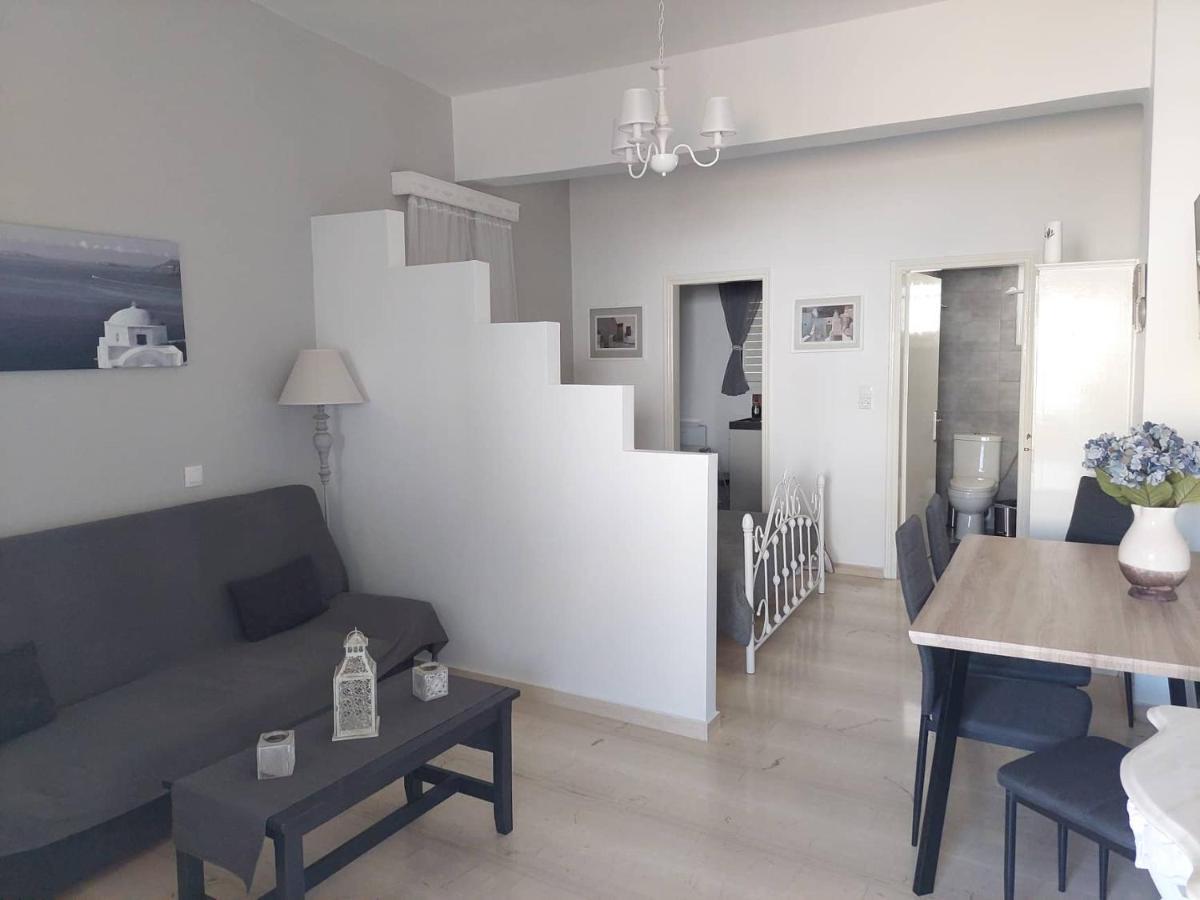 Ferienwohnung Anezinas Place Perissa  Exterior foto